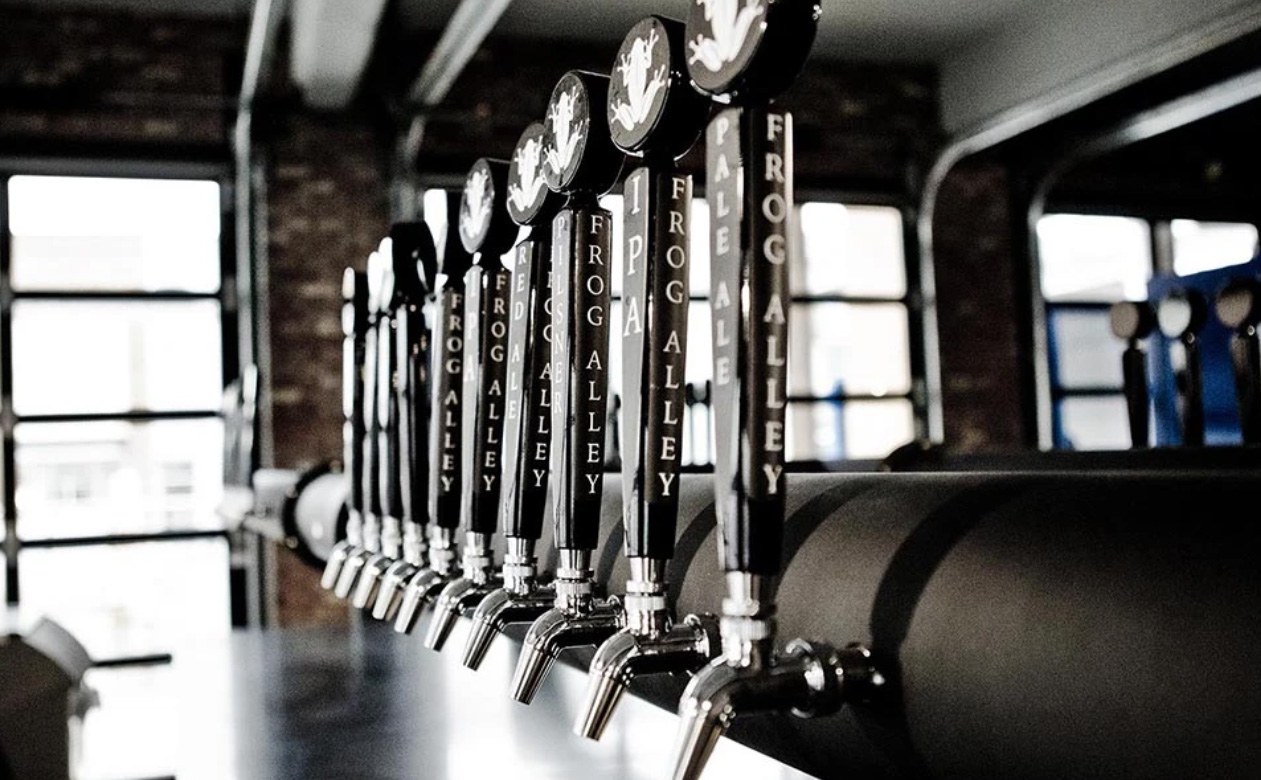 The Lofts at Frog Alley, Schenectady, NY: Frog Alley Brewing, ground floor